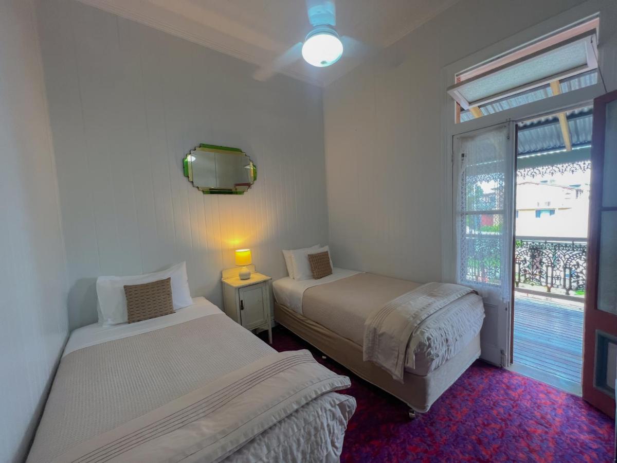 Ulmarra Hotel Hotel